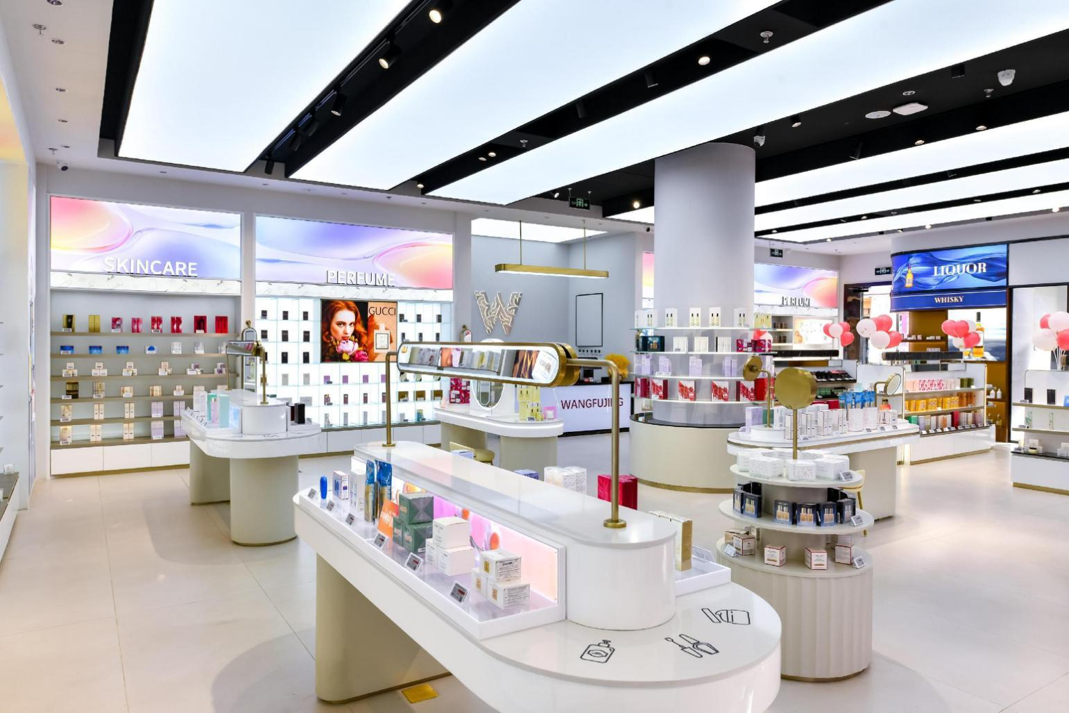 BJL平台官网全球购跨境体验店北京燕莎奥莱店